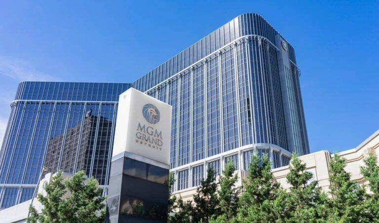 MGM Grand Detroit visé par une plainte liée à un licenciement contesté