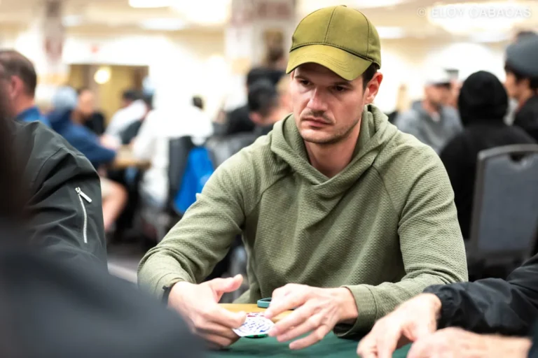WSOP 2026 : Schwaederle, Milgrom et Albert se distinguent au Jour 12