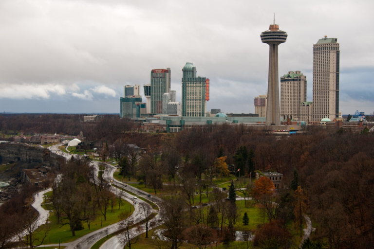 Ontario ouvre la porte à de nouveaux casinos dans la région de Niagara